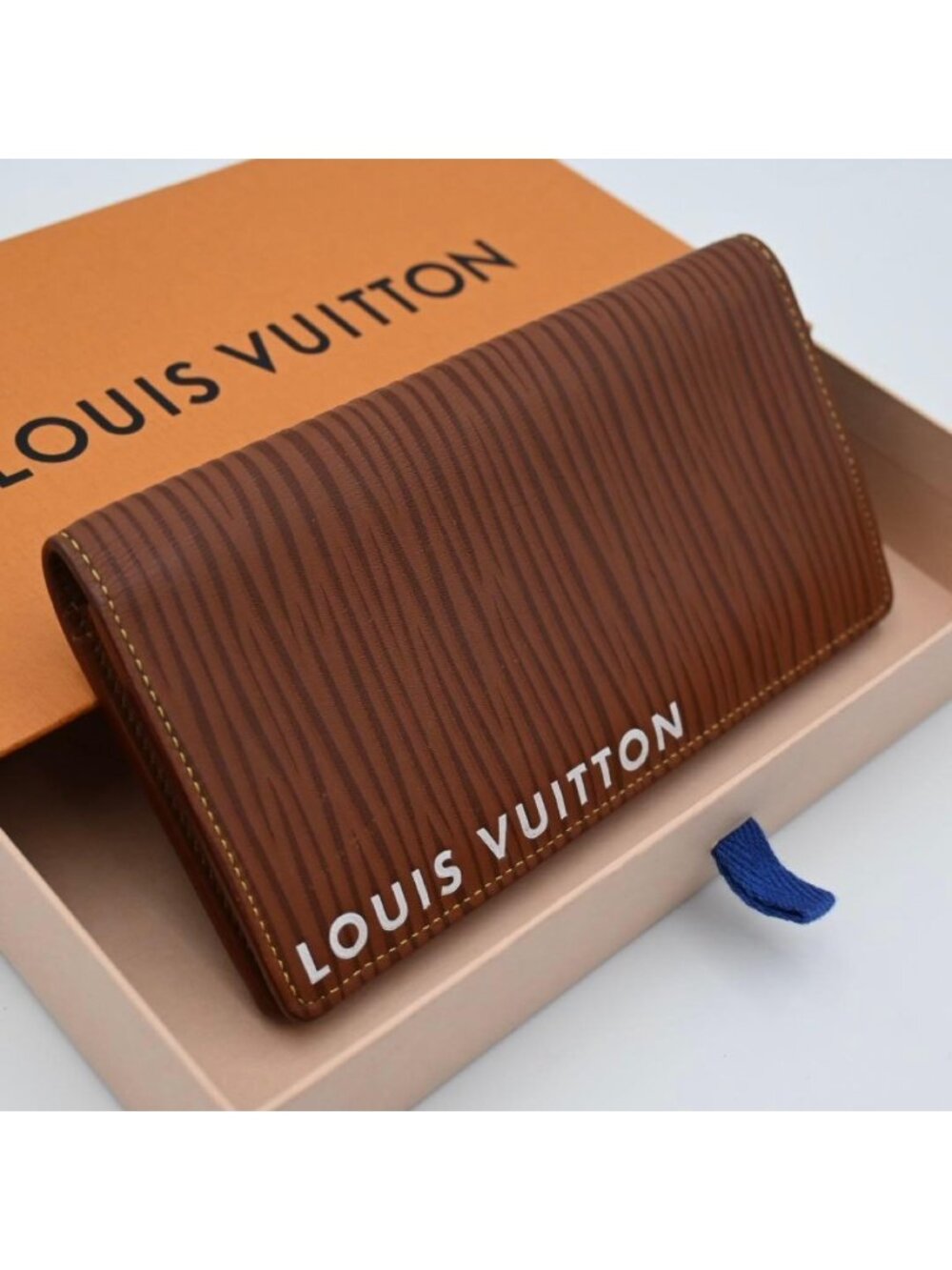 Louis Vuitton Epi XL Portefeuille Brazza Wallet Brown Limited